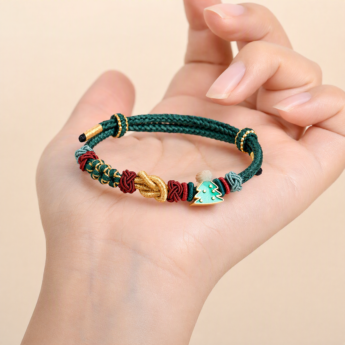 DIY Christmas Woven Bracelet with Green Tree Bead Charm – Adjustable Christmas Gift