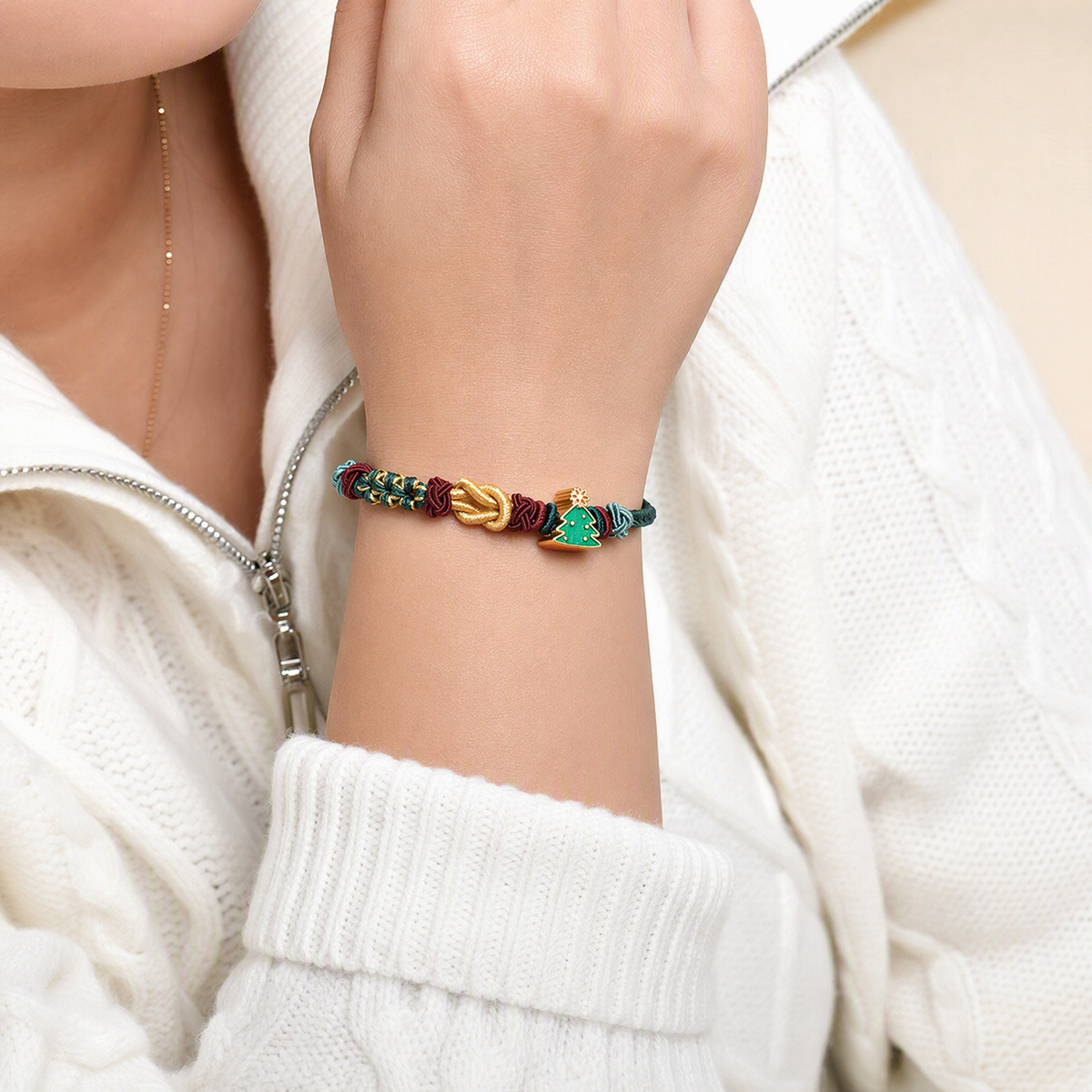 DIY Christmas Woven Bracelet with Green Tree Bead Charm – Adjustable Christmas Gift