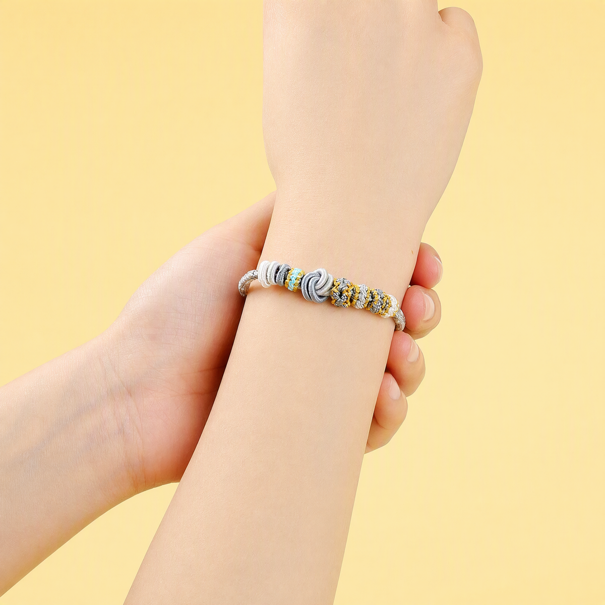 DIY Chinese Knot Woven Bracelet – Adjustable Peach Blossom & Lucky Knot Bead Bracelet